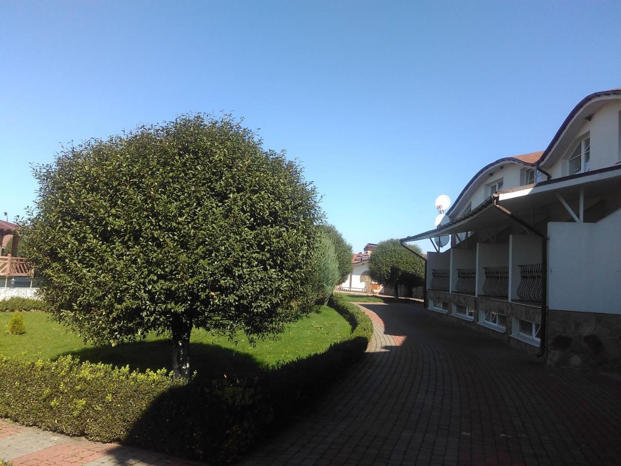 Грк Золота Підкова Motel Chupyra Dış mekan fotoğraf
